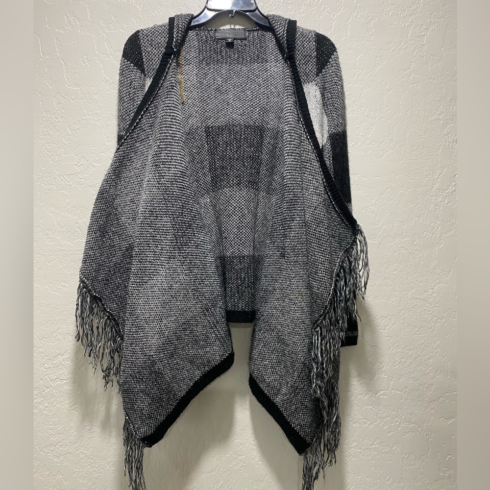 Black,gray and ivory sweater Plaid Fringe Open Front Cardigan back hood size s. - Picture 3 of 7